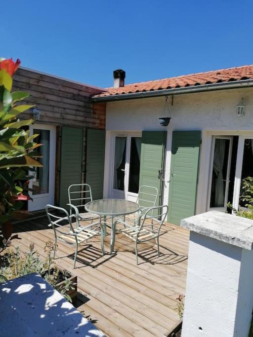Villa La P'Tite Guinguette Salles  Eksteriør billede